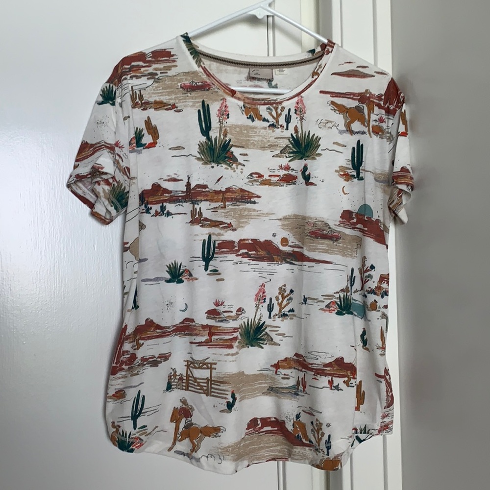 Desert scene tee shirt